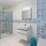Apartment Five Seas With Parking & Swimming Pool By Renters Sianożęty