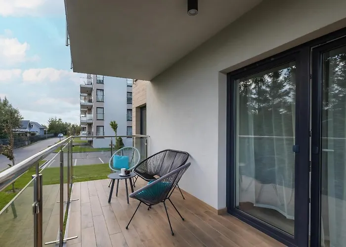 Five Seas With Parking & Swimming Pool By Renters Sianozety